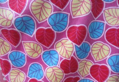 針紡織品選購指南 印花、提花、雕印短毛絨的區(qū)別與價(jià)格優(yōu)勢(shì)